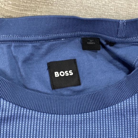 BOSS Shirt Mens Large‎ Blue Waffle Knit Textured Crewneck Short Sleeve Tee - Picture 3 of 8